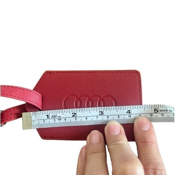 Audi 2 Red luggage tags. - Picture 5 of 6